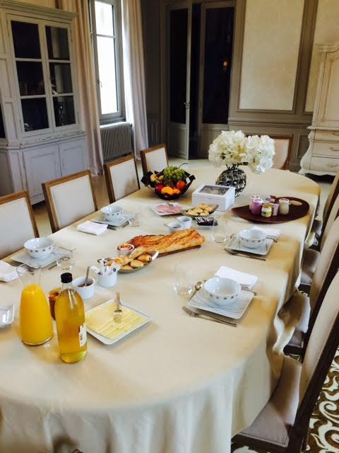 Le Chateau D'Hermonville B&B / Chambres D'Hotes Bagian luar foto