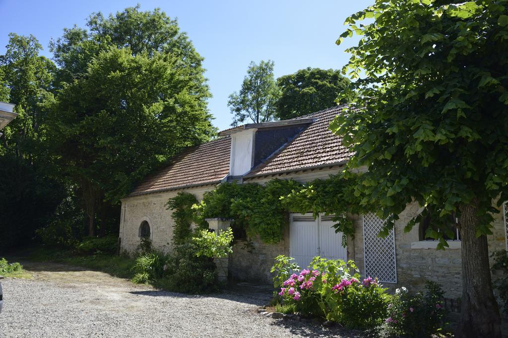 Le Chateau D'Hermonville B&B / Chambres D'Hotes Bagian luar foto