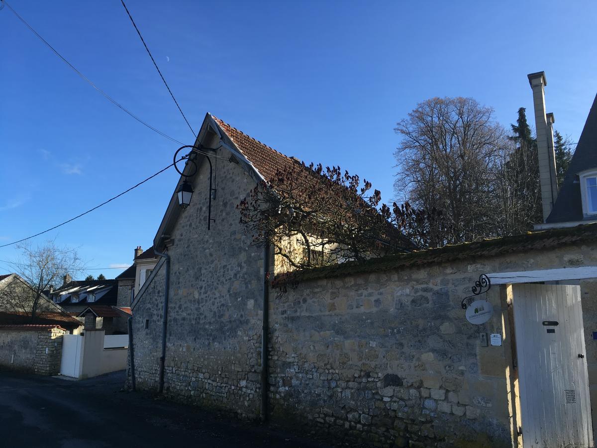 Le Chateau D'Hermonville B&B / Chambres D'Hotes Bagian luar foto