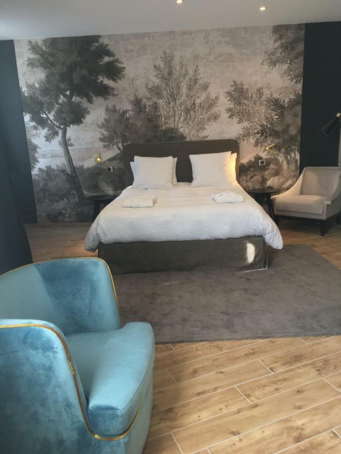 Le Chateau D'Hermonville B&B / Chambres D'Hotes Bagian luar foto